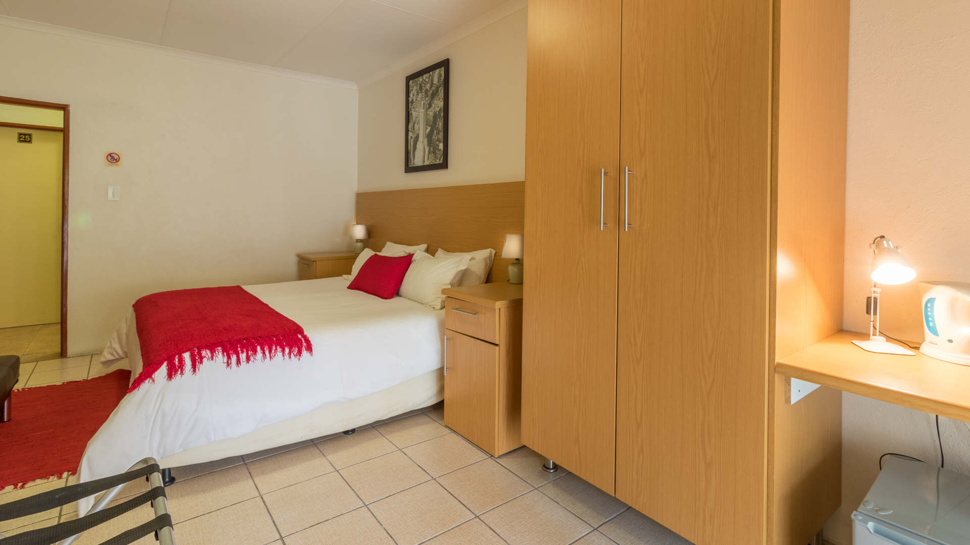 Gannet Place Standard Luxury Room